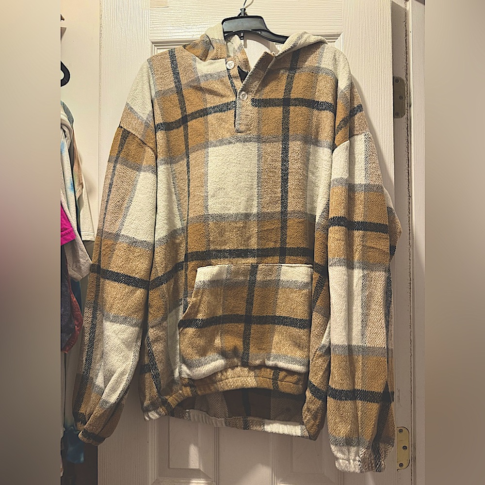 Brown Plaid Pullover